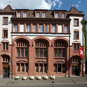 navštívit hotel